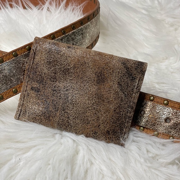 Rustic mixed colors Genuine Leather Card Holder with snap closure. Made in USA - Picture 3 of 10